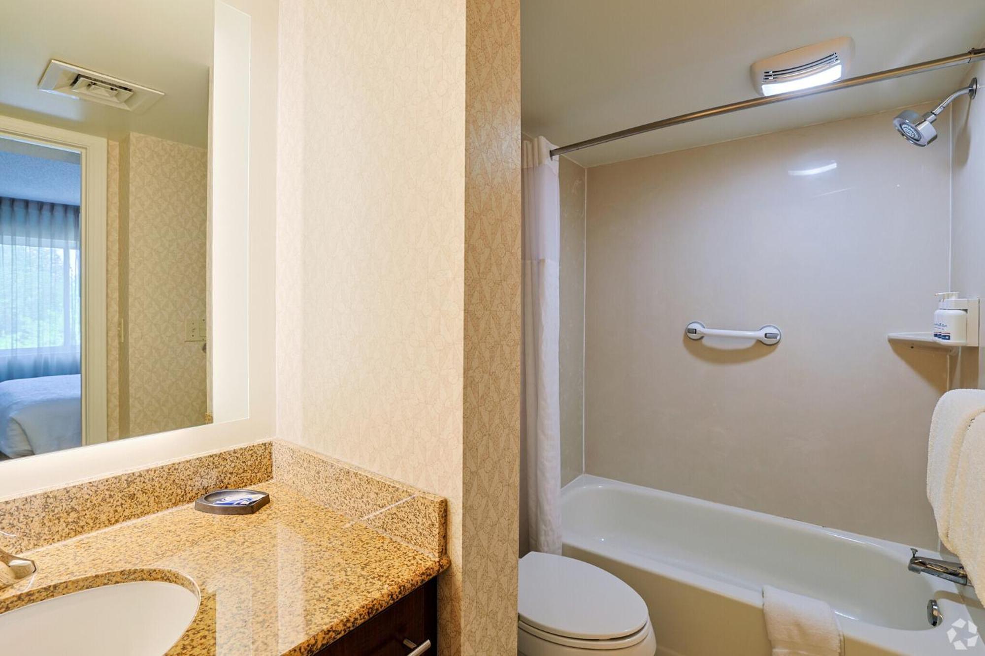 Avia Residences On Research - Extended 3* Westborough